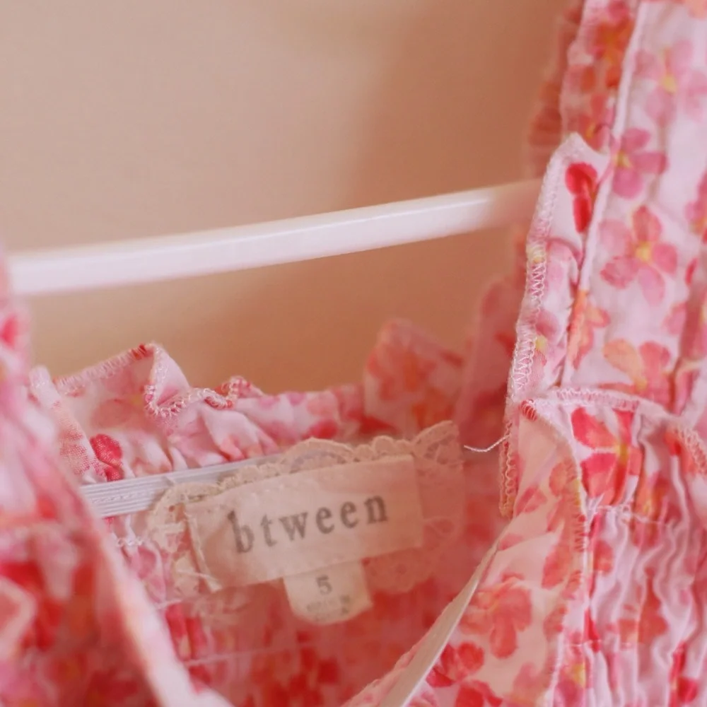 🌸 btween Floral Smocked‎ Dress – Girls Size 5